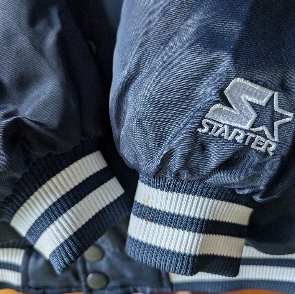 New York Yankees Puffer Quilted Jacket - Picture 5 of 11
